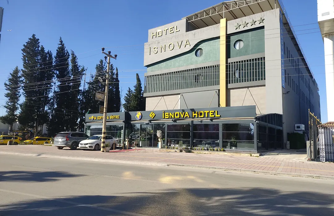 Isnova Hotel Airport-1